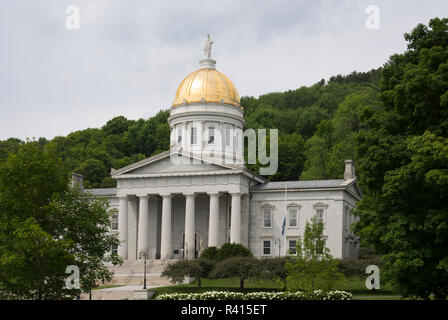 Cupola dorata casa di stato in Montpelier, Vermont, costruito nel 1859. Foto Stock