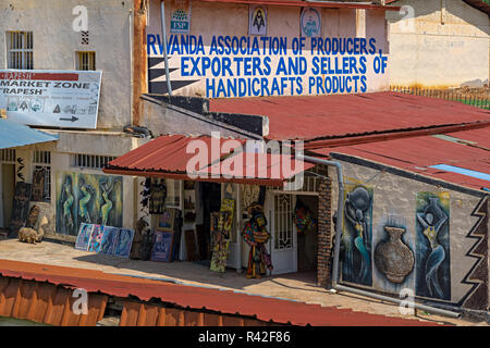 Il Kigali, Ruanda - OTTOBRE 23,2017: Kimihurura l'associazione di produttori, esportatori e i venditori di prodotti artigianali è in KN 14 Avenue e sono Foto Stock
