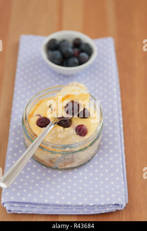 Inezia mini dessert in bicchieri Foto Stock