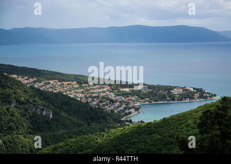 Rabac è una città nella contea di Istria, Croazia. Foto Stock