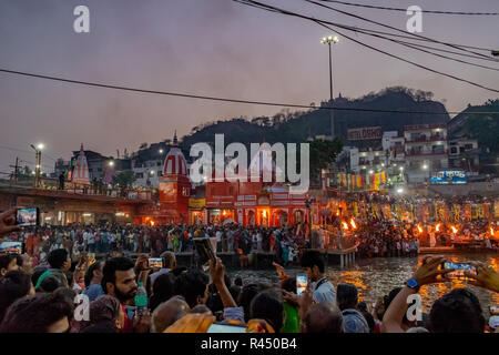 Ganga aarti a Har Ki Pauri, Haridwar Foto Stock