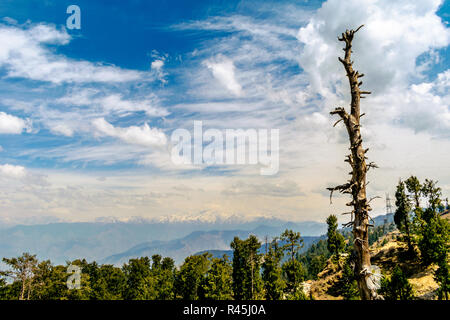 Manimahesh Kailash, Jot, una vista dall'alto, la gamma della montagna Foto Stock