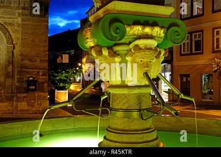 Â gargoyle presso il municipio fontana in Bad Langensalza Foto Stock