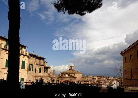 Vista dal Prato di Sant'Agostino, Contrada di Tartuca a Siena, Toscana, Italia Foto Stock