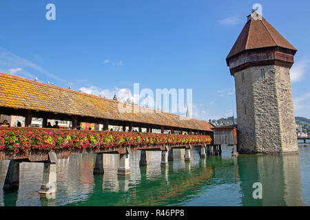 Il Ponte della Cappella di Lucerna Foto Stock