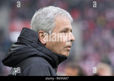 Mainz, Deutschland. 24 Novembre, 2018. Lucien FAVRE (pullman, FARE), mezza lunghezza, calcio 1. Bundesliga, 12. Giornata, 1. FSV FSV Mainz 05 (MZ) - Borussia Dortmund (DO) 1: 2, su 24.11.2018 in Mainz/Germania. € | Utilizzo di credito in tutto il mondo: dpa/Alamy Live News Foto Stock