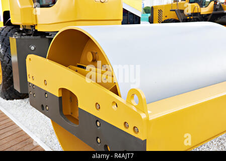 Nuovo rullo su strada in mostra Foto Stock