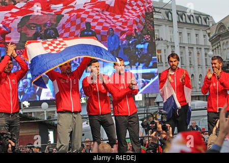 Zagabria, Croazia. 26 Nov 2018. Il croato squadra di tennis dopo aver vinto la Coppa Davis 2018 a Lille in Francia, su Welcome home festa sul divieto di Piazza Jelacic a Zagabria in Croazia. Credito: Ivan Smuk/Alamy Live News Foto Stock