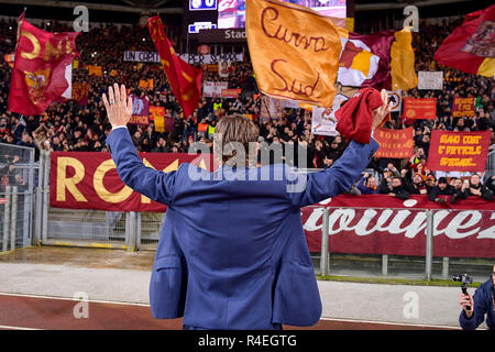 Roma, Italia. 27 Novembre, 2018. : Francesco Totti Foto Fabio Rossi/Roma/LaPresse 27/11/2018 Roma (Italia) Sport Soccer Roma-Real Madrid Champions League 2018/2019 - Stadio Olimpico nel pic: Francesco Totti Credito: LaPresse/Alamy Live News Foto Stock