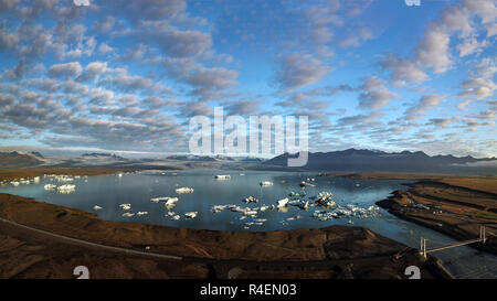 Jokulsarlon laguna glaciale, Southeastern Islanda Foto Stock