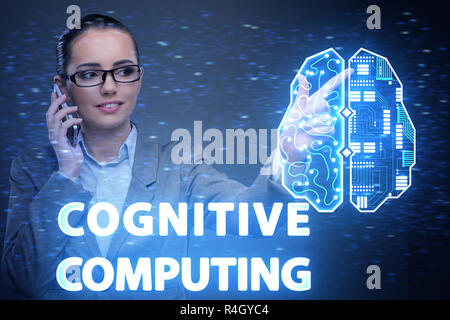 Cognitive concetto computive con la donna premendo i pulsanti Foto Stock