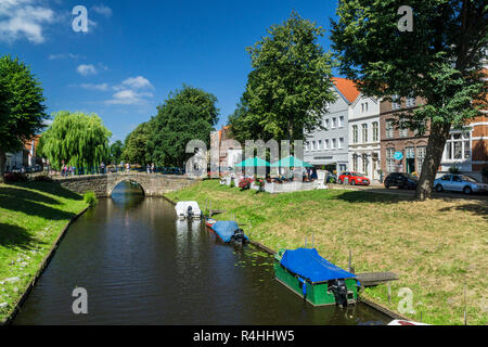 Nordfriesland, Friedrich's Town, canal medio fossato, Friedrichstadt, Gracht Mittelburggraben Foto Stock