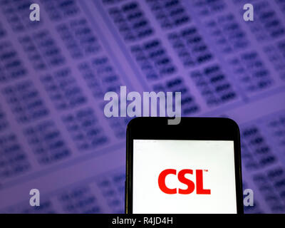 CSL Limited società di biotecnologie visto il logo visualizzato sul telefono intelligente. Foto Stock