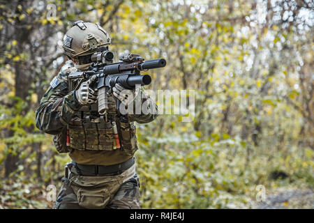 Raider Marsoc armi di puntamento Foto Stock