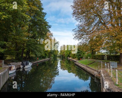 Serratura Cookham, Cookham, RiverThames, Berkshire, Inghilterra, Regno Unito, GB. Foto Stock