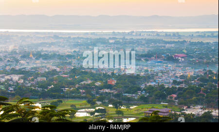 Myanmar Mandalay tramonto Foto Stock