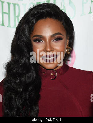 Ashanti, Ashanti Shequoiya Douglas, arriva al 87th Hollywood annuale parata natalizia di Hollywood California il 25 novembre 2018. Foto Stock