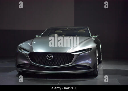 Nonthaburi, Tailandia. 28 Nov 2018. Visione Mazda coupé concept car sul display al trentacinquesimo Thailandia International Motor Expo il 28 novembre 2018 a Nonthaburi, Tailandia. Credito: Chatchai Somwat/Alamy Live News Foto Stock