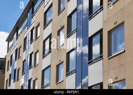 Blocco di appartamenti Foto Stock