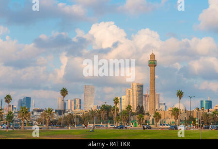 Vista di Tel Aviv skyline, grattacieli, Tel Aviv-Jaffa, Israele Foto Stock