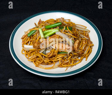 Cibo cinese, pollo Chow Mein Foto Stock