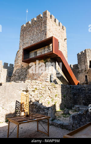 Pombal, Portogallo - 22 Settembre 2018 : interno dell'Pombal Castello distretto di Leiria, Portogallo Foto Stock
