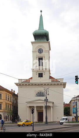 BUDAPEST, Ungheria - 13 Luglio: Kalvin Ter chiesa protestante a Budapest il 13 luglio 2015. Chiesa riformata a Calvin Square a Budapest, Ungheria. Foto Stock