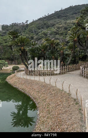 Ritsurin Koen in inverno, tradizionale giardino Giapponese, Takamatsu, Kagawa, Shikoku Giappone Foto Stock