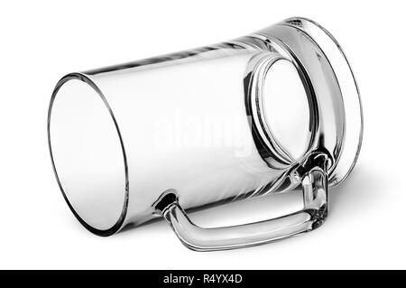 Bicchiere grande boccale di birra sdraiato Foto Stock