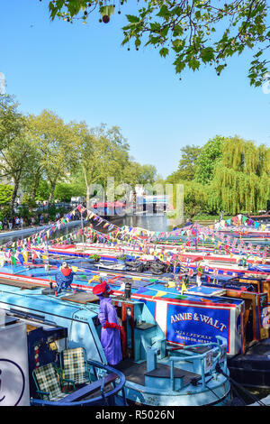 Canalway Calvalcade festival sul Grand Union Canal, Little Venice, Maida Vale, City of Westminster, Greater London, England, Regno Unito Foto Stock