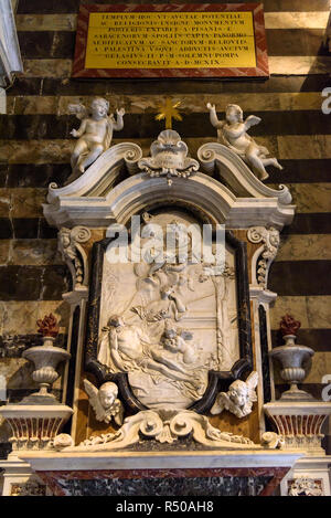 Pisa, Italia - 23 Settembre 2018: interno del Duomo di Pisa o Duomo di Santa Maria Assunta Foto Stock