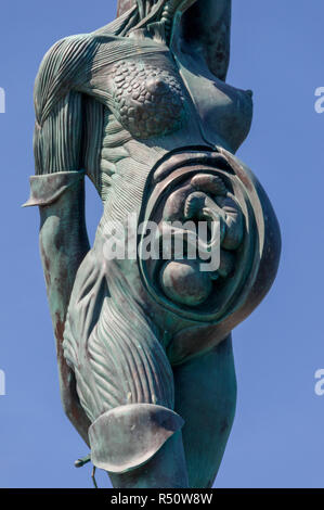 Verity statua di Damien Hirst in Ilfracombe, Devon Foto Stock