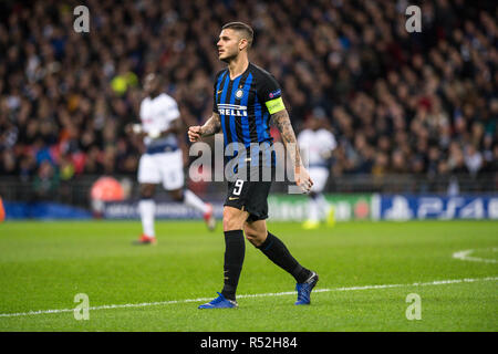 Londra, Inghilterra - novembre 28: Mauro Icardi di FC Internazionale guarda su durante il Gruppo B match di UEFA Champions League tra Tottenham Hotspur e FC Internazionale a Wembley Stadium il 28 novembre 2018 a Londra, Regno Unito. (Foto di Sebastian Frej/MB Media) Foto Stock