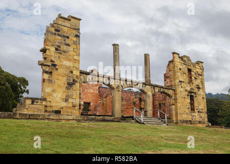 Rovine della vecchia prigione ospedale al Sito Storico di Port Arthur in Tasmania, Australia Foto Stock