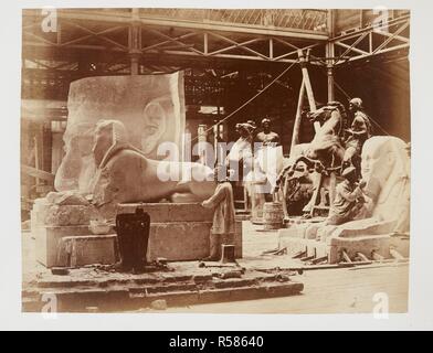 Workshop della corte egizia, resotoration di monumenti. Viste fotografiche dei progressi del Crystal Palace, Sydenham. Prese durante lo stato di avanzamento delle opere, dal desiderio dell'amministrazione, da Philip H. Delamotte. Insieme con un elenco di amministratori e dirigenti della società, ecc. Londra, 1855. Fonte: Tab.442.a.5, la piastra 16. Autore: DELAMOTTE, Philip Henry. Foto Stock