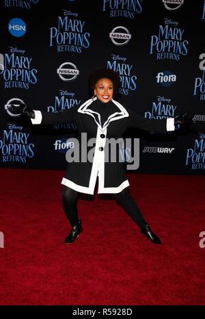 Los Angeles, CA, Stati Uniti d'America. 29 Nov, 2018. Jenifer Lewis presso gli arrivi per Mary Poppins ritorna Premiere, Dolby Theatre, Los Angeles, CA Novembre 29, 2018. Credito: Elizabeth Goodenough/Everett raccolta/Alamy Live News Foto Stock