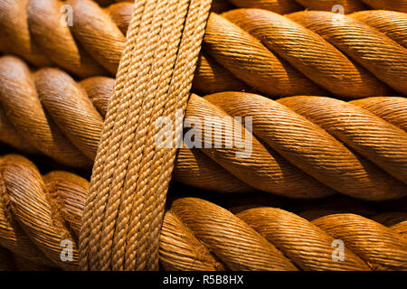 Francia, regione Poitou-Charentes, Charente-Maritime Reparto, Rochefort, Corderie Royale, royal corda-rendendo la fabbrica della Marina Francese, navale-grade corda Foto Stock