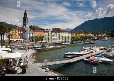 La Svizzera, Ticino, Lago Maggiore, Ascona, Piazza Motta e sul fronte del lago Foto Stock