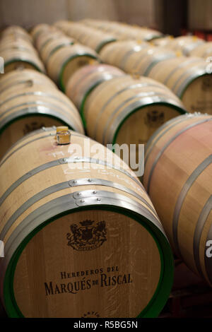 In Spagna, La Rioja zona provincia di Alava, Elciego, Bodega Marques de Riscal winery, cantina Foto Stock