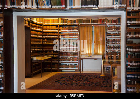 Israele, di Tel Aviv Ben Gurion Museum, ex casa del primo Primo Ministro israeliano David Ben Gurion, biblioteca Foto Stock