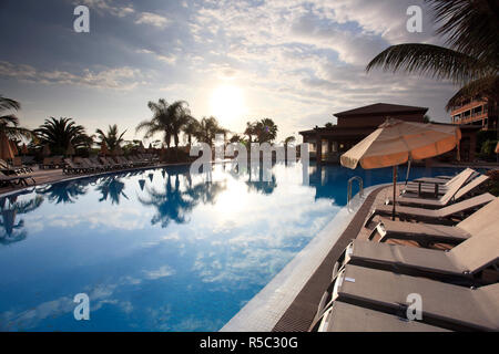 Isole Canarie, Tenerife, Costa Adeje, Luxury Beach Resort Foto Stock