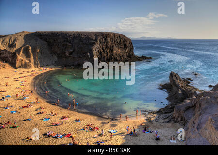 Spagna Isole Canarie Lanzarote, Punta del Papagayo, Spiaggia Papagayo Foto Stock
