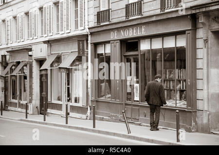 Bookshop, St. Germain des Pres district, Rive Guache, Parigi, Francia Foto Stock