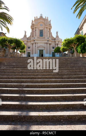 La chiesa di San Pietro, Modica, Sicilia, Italia Foto Stock