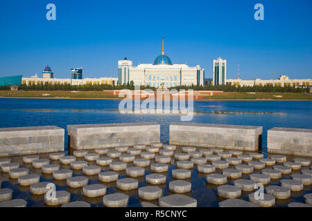 Il Kazakistan, Astana, Ak Orda Palazzo presidenziale del Presidente Nursultan Nazarbayev Foto Stock