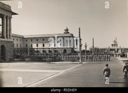 Le cerimonie di New Delhi, febbraio 1931, dopo la presentazione delle quattro colonne di dominio dal viceré. Feb-31. Fotografia. Fonte: Photo 884/2(215). Autore: Holmes, Randolph Bezzant. Foto Stock