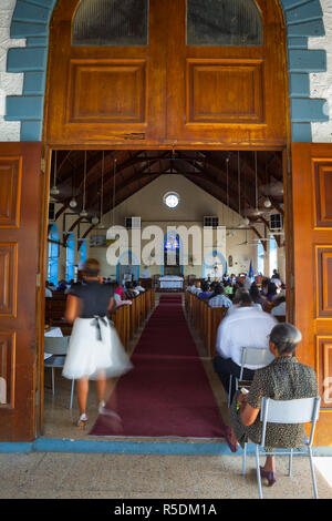 Chiesa Metodista Servizio di Pasqua, Ocho Rios, St. Ann Parish, in Giamaica, Caraibi Foto Stock