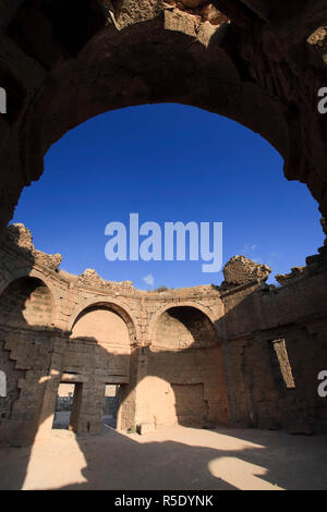 Siria, Bosra, i ruderi della antica città romana (un sito UNESCO), bagni pubblici Foto Stock