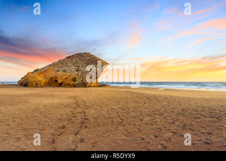 Spiaggia Monsul vicino a Almeria Foto Stock