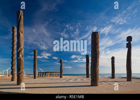 France, Languedoc-Roussillon, Dipartimento Pyrenees-Orientales, Port-Barcares, sulla spiaggia, Allee des Arts Foto Stock